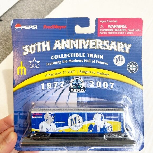 Seattle Mariners 30th Anniversary 2007 Collectible Train New In Box 6/1/07 - Picture 6 of 6